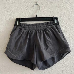 Lululemon Hotty Hot Low Rise Short 4"